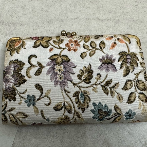 Vintage Baronet cowhide Leather floral Tapestry design clutch wallet - Picture 2 of 7